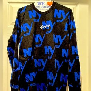 Authentic Islanders long sleeve shirt- never worn